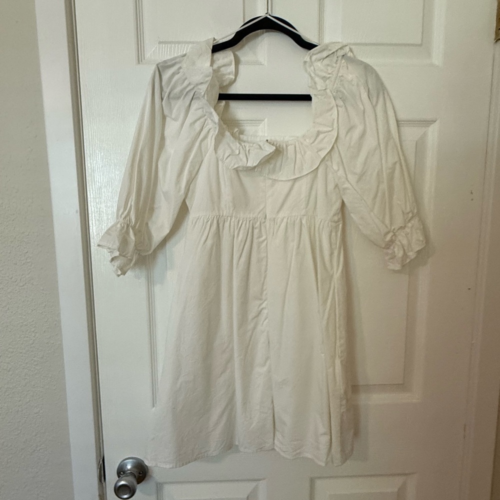 Moodie Cream Ruffled Blouse - Picture 8 of 8